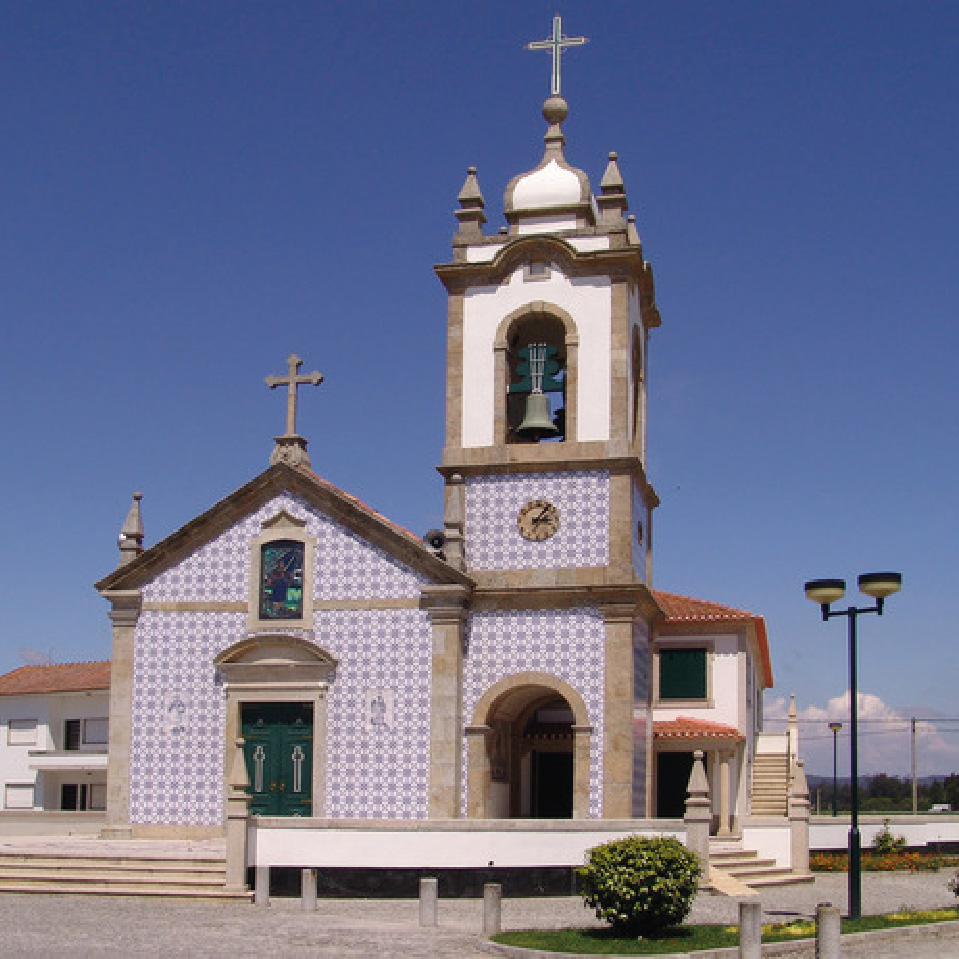 3Igreja_Santiago_Labruje